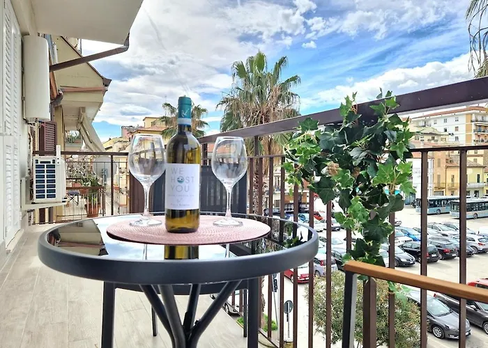 Apartamento Centro Piazza Wi-fi Ac Balcony Design By We Host